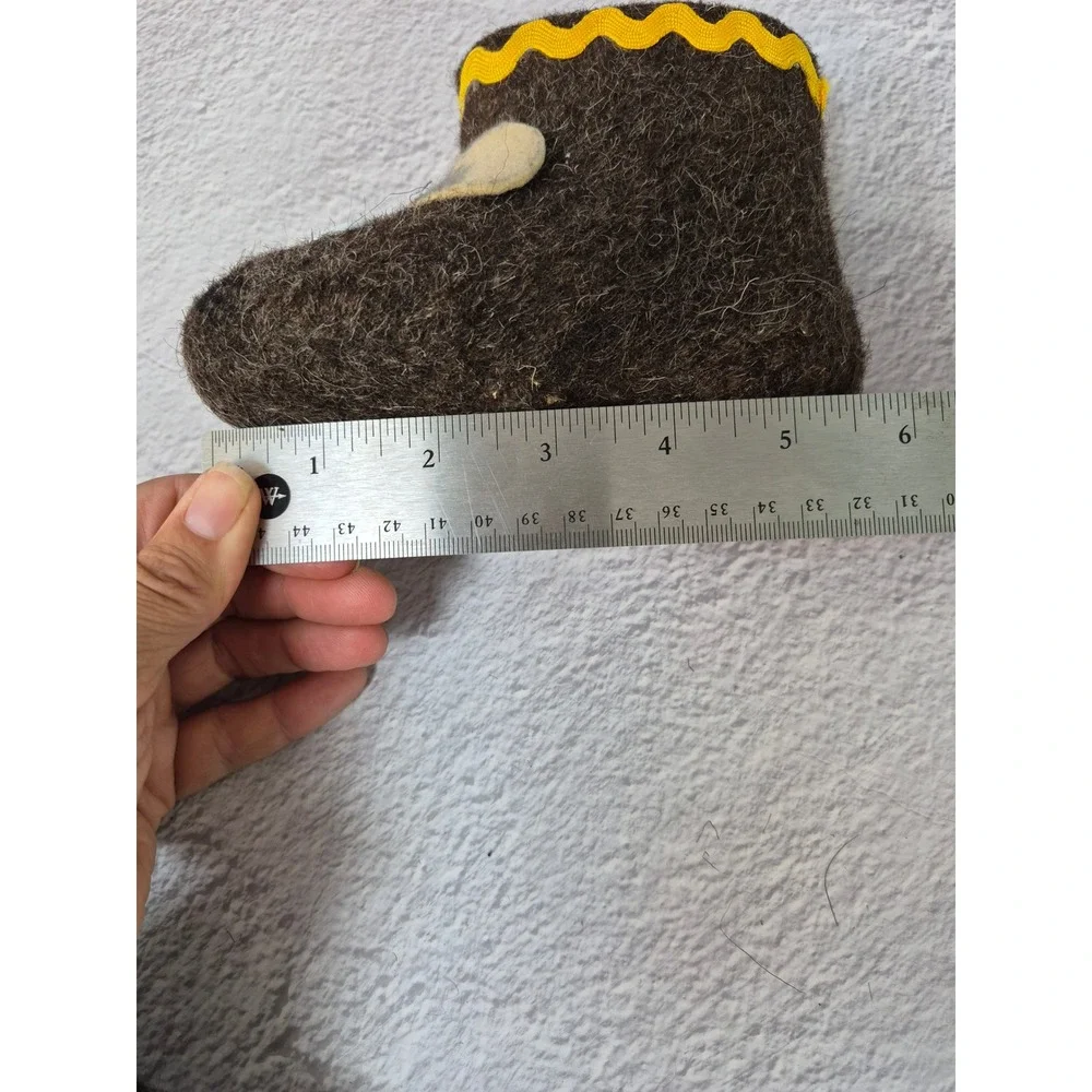 Kids Felted Wool Animal Slipper Boots Brown Yellow Ric-Rac Trim Cozy Winter